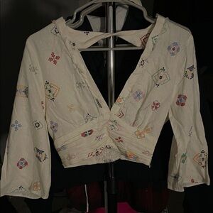 Zara Cream Blouse with Multicolor Embroidery design